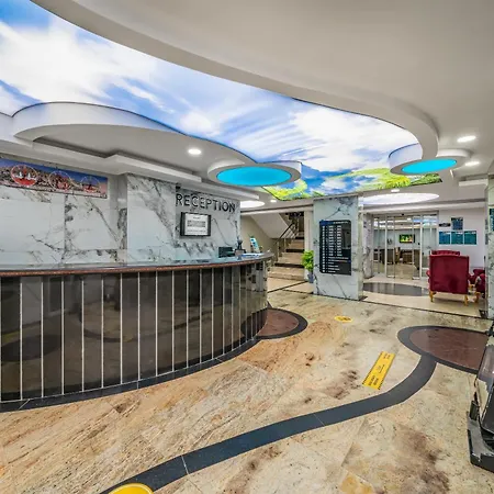 ホテル Arsi Blue 4*