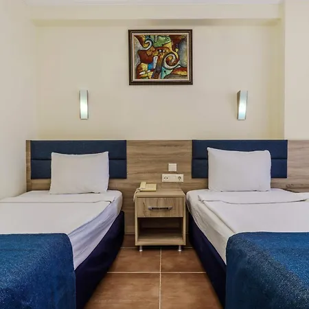 Arsi Blue Szálloda Alanya